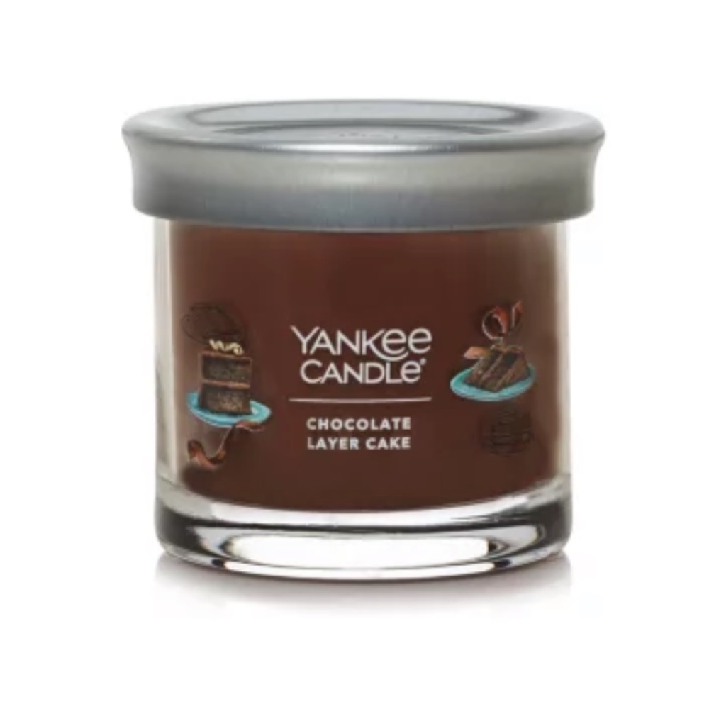 NWT Yankee Candle Signature Small Tumbler Chocolate Layer Cake Scented Candle